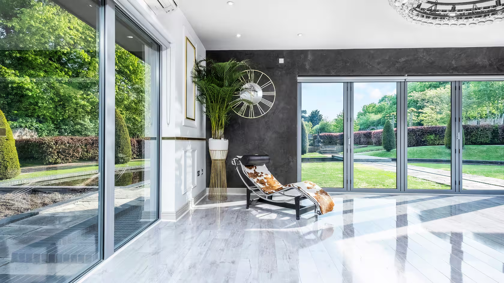 Villa lounge with garden view