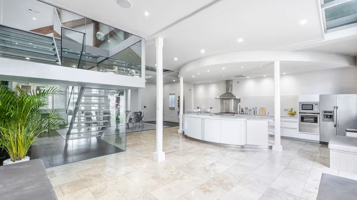 Villa open kitchen